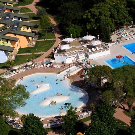 Club Village&Hotel Spiaggia Romea Lido di Volano Esterno foto