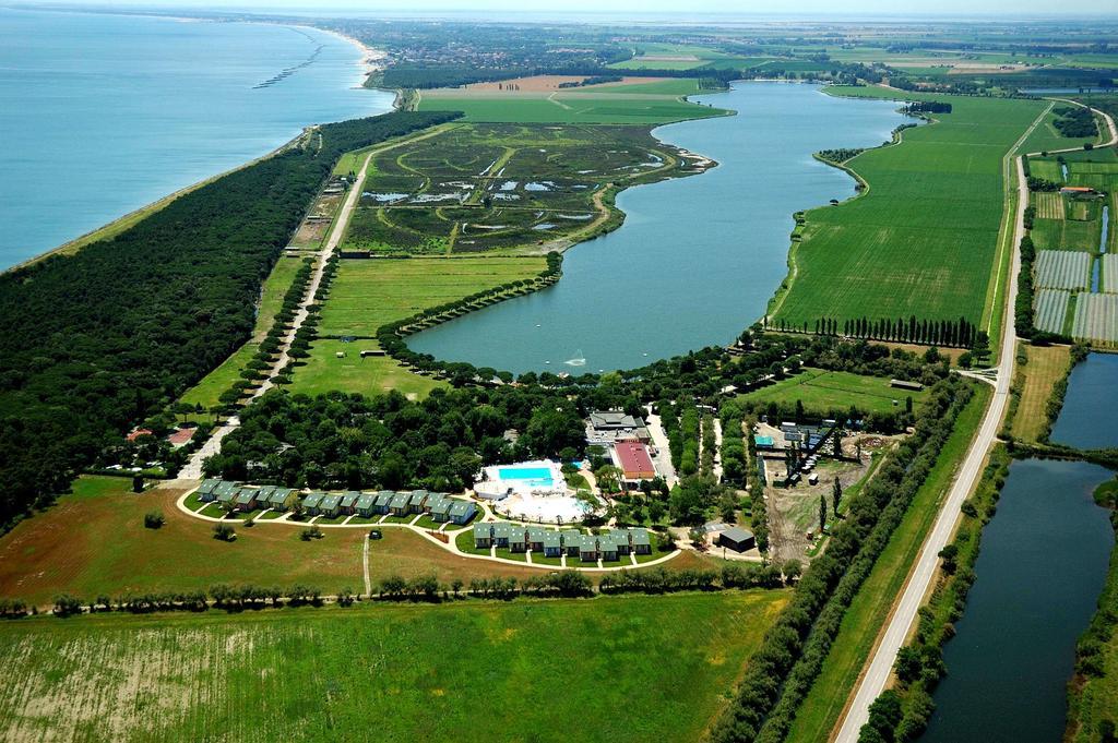 Club Village&Hotel Spiaggia Romea Lido di Volano Esterno foto