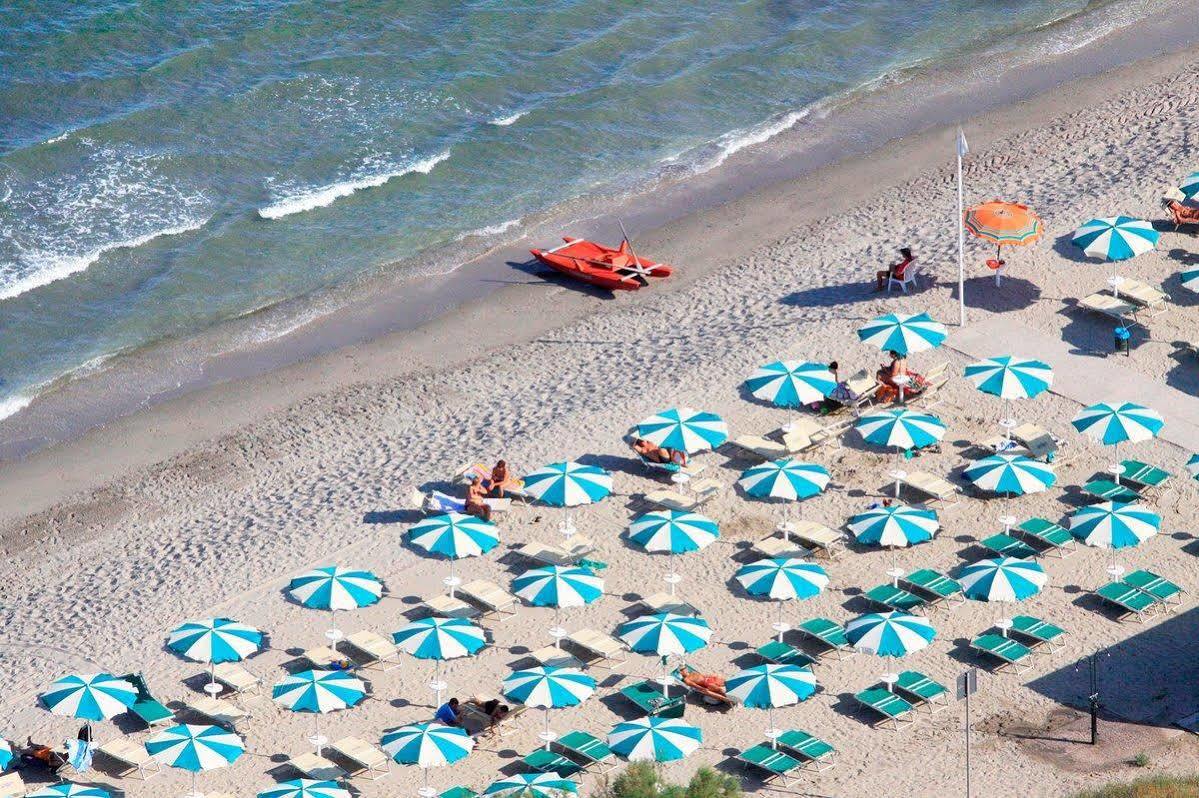 Club Village&Hotel Spiaggia Romea Lido di Volano Esterno foto